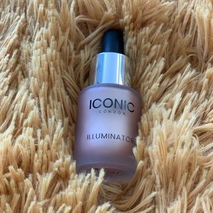 Iconic London illuminator